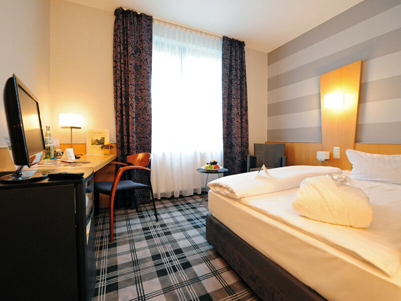 Median Hotel Hannover Лерте Екстериор снимка